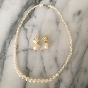 Pearl necklace and earring set